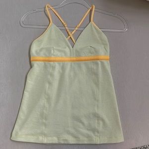 Lululemon tank